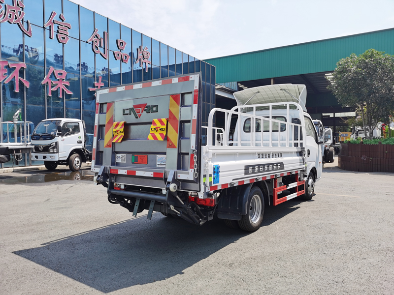 中潔牌XZL5035CTY6型桶裝垃圾運(yùn)輸車(chē)